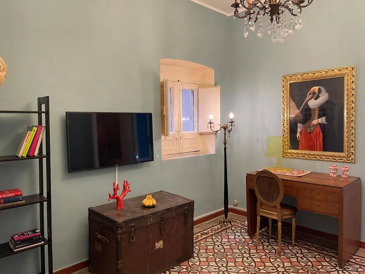 アパート ポルト・エンペードクレLa Casa Di Vicolo Re, Vicino Alla Scala Dei Turchiアパートメント イタリア