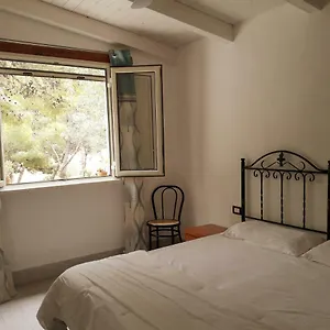  Campeggio Camping La Pineta Village